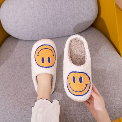 Melody Vanilla Smiley Face Slippers